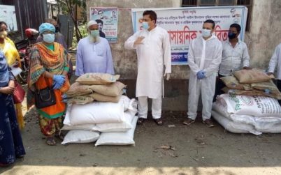 কালিহাতীতে বিনামূল্যে বীজ ও সার বিতরণ করলেন এমপি সোহেল হাজারী