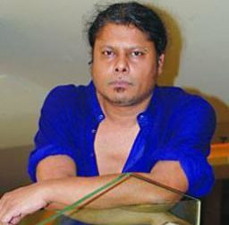 এবারের লড়াই প্রাণঘাতী করোনাভাইরাসের বিরুদ্ধে  : ভোকাল মাহফুজ আনাম জেমস