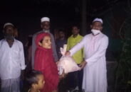 টাঙ্গাইলে সাবেক কাউন্সিলর সালাউদ্দিন হায়দারের ঈদ সামগ্রী বিতরণ