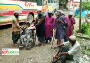 ঘাটাইলে ভিক্ষুকদের মাঝে নগদ অর্থ সহায়তা প্রদান করলেন মাসুদুর রহমান আজাদ