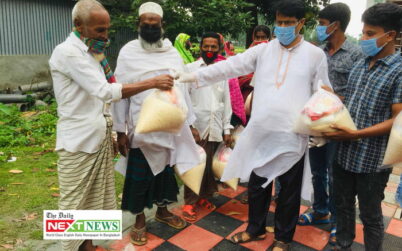 সাগরদিঘী ইউপি চেয়ারম্যান হেকমত সিকদারের উদ্যোগে ঈদ সামগ্রী বিতরণ