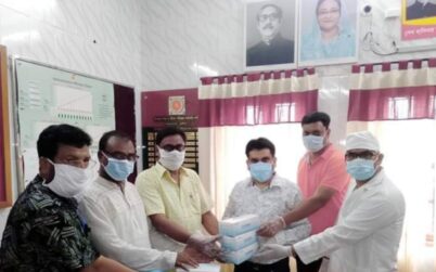 কুষ্টিয়ার ভেড়ামারায়  ইনুর পক্ষে ফেস মাস্ক  হস্তান্তর