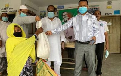 নীলফামারী জেলা পরিষদের ঈদ সামগ্রী বিতরণ