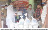 দিনাজপুরে শ্রমিকের মাঝে খাদ্যসামগ্রী বিতরণ