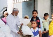 দিনাজপুরে দিল মোহাম্মদ গ্রুপের খাদ্য সামগ্রী বিতরণ