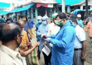 ঠাকুরগাঁও জেলা প্রশাসকের জনসচেতনতামূলক প্রচার ও মাক্স বিতরণ
