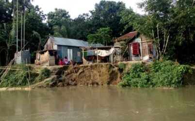 নাগরপুরে তীব্র আকার ধারণ করছে  ধলেশ্বরীর ভাঙ্গন