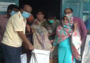 নীলফামারীর ইটাখোলা ইউনিয়নে সুষ্ঠুভাবে ভিজিএফ’র চাল বিতরণ