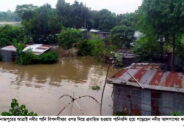 দিনাজপুরে আত্রাই নদীর পানি বিপদসীমায়, দুর্ভোগে পানিবন্দি পরিবারগুলো