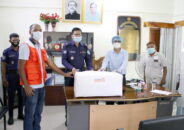 ফুলবাড়ী ওয়ার্ল্ড ভিশনের উদ্যোগে সুরক্ষা সামগ্রী পার্সোনাল প্রোটেকশন ইকুপমেন্ট প্রদান