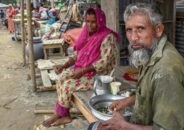 গাইবান্ধায় টানা বৃষ্টি কারনে বাধেঁ আশ্রয় নেয়া মানুষের দুর্ভোগ আরও বেড়েছে