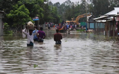 গাইবান্ধায় বন্যা পরিস্থিতির অবনতি নতুন নতুন এলাকা প্লাবিত
