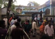 নীলফামারীর চাপড়া সরমজানী ইউনিয়নে পঞ্চাশ টাকার বিনিময়ে ভিজিএফ’র চালের কার্ড পেল দুস্থরা