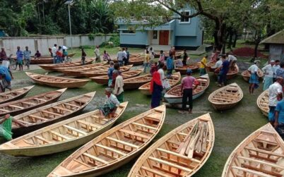 নাগরপুুরে জমে উঠেছে নৌকার হাট