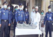 নওগাঁয় প্রত্নতত্ত অধিদপ্তরে বিষ্ণমূর্তি হস্তান্তর