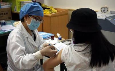 “JnU Students are to be vaccinationed”