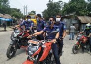 মানবতার মশাল নিয়ে এগিয়ে চলছে কালিহাতীর পুলিশ