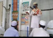 মসজিদে মসজিদে আলোচনা করে যাচ্ছেন কালিহাতীর ওসি