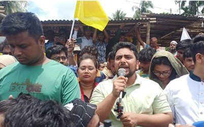 নতুন সংবিধানের জন্য আমরা লড়ছি : নাহিদ