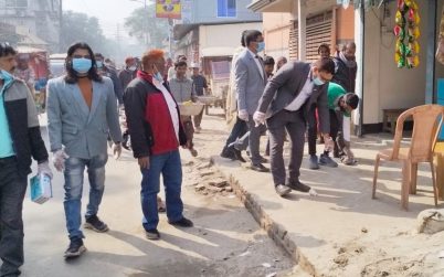 টাঙ্গাইলে শহরকে পরিচ্ছন্ন করতে পৌর প্রশাসকের অভিযান