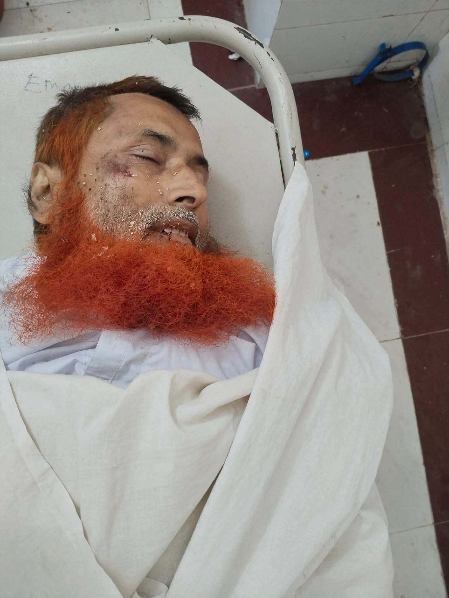 পিক আপের ধাক্কায় ব্যবসায়ীর মৃত্যু